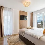 Appartamento Mk Braşov