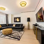 Mk Apartment *