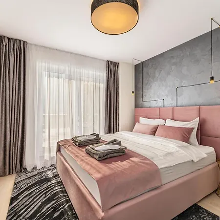 Apartment Mk
