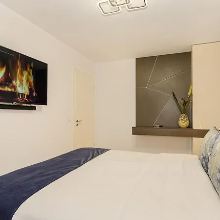 Apartment Mk